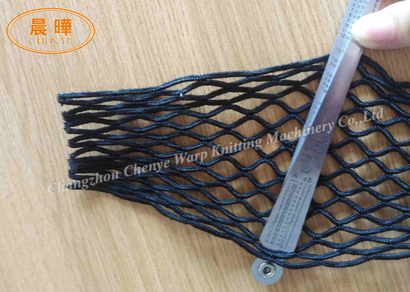 E14 Double Needle Bar Raschel Warp Knitting Machine For Folding Baby ...